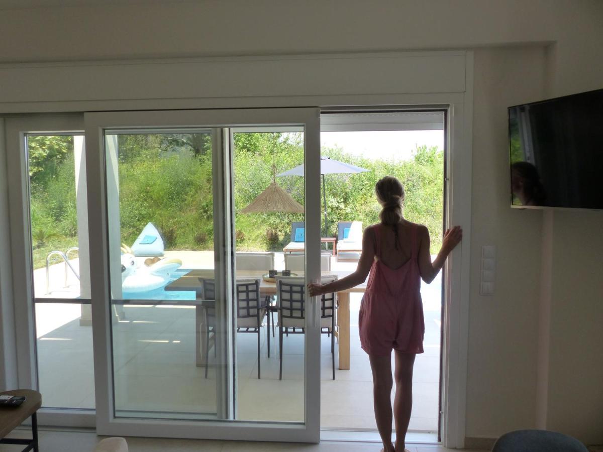 Casa O' - Moderne Villa Mit Grosser Terrasse Und Privatem Swimmingpool سكالا بوتامياس المظهر الخارجي الصورة
